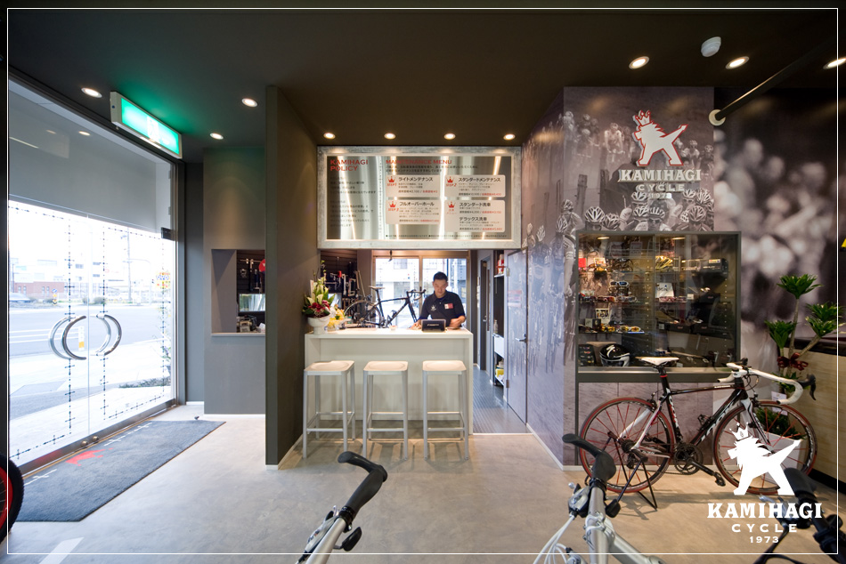 北名古屋市の「カミハギサイクル」｜自転車屋の店舗デザインはスーパーボギー